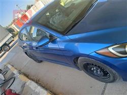 هیۆندای ئەلەنترا